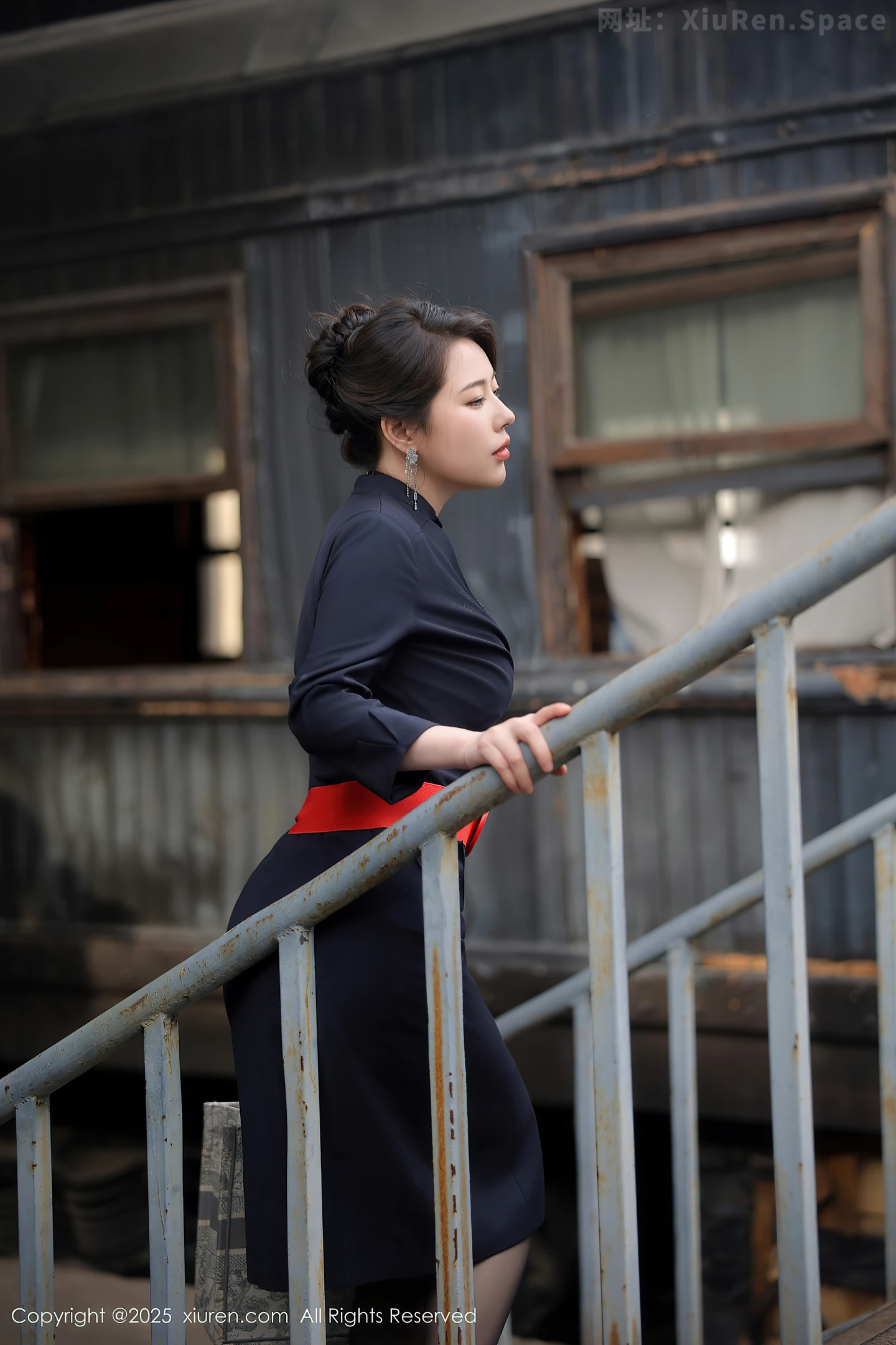 图片[3]-[XiuRen秀人网] VOL.10155 模特白茹雪abby性感黑色情趣内衣配黑丝吊袜秀丰腴身材诱惑写真78P-秀人网官方网站